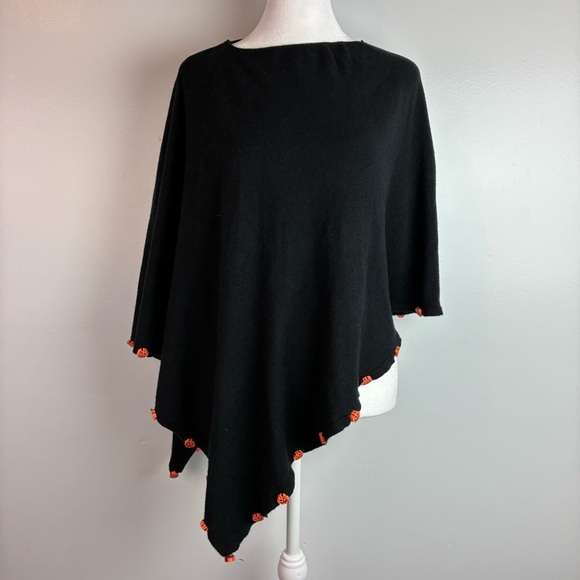 Top It Off Halloween Pumpkins Black Knit Poncho - Picture 1 of 6